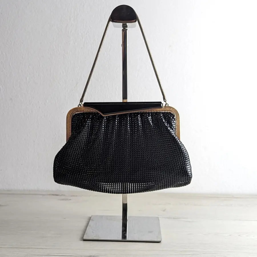 2403-BAG011
